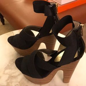 NEW Platform Wood Sandals